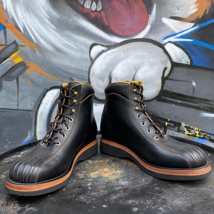 MorSon KC 1 with Local Black Teacore Leather